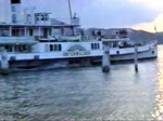 Das Dampfschiff UNTERWALDEN auf dem Vierwaldst�tter See hat vom Anleger ...