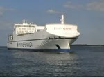 Ro-Ro Frachtschiffe/217/die-plyca-imo-nummer9345398-flaggeniederlande-lnge2050m-breite260m Die Plyca IMO-Nummer:9345398 Flagge:Niederlande L�nge:205.0m Breite:26.0m Baujahr:2009 Bauwerft:Stocznia Szczecinska Nowa,Stettin Polen einlaufend am 18.07.10 in den Hafen von Travem�nde.