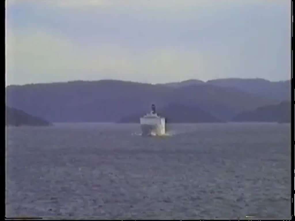 Begegnung mit der Stena Saga am 19. April 1992 im Oslofjord.