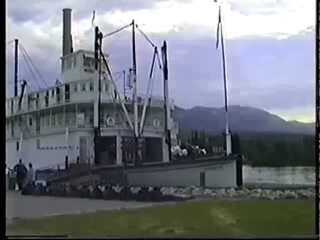 Besichtigung der SS Klondike am 5. Juli 1989 in Whitehorse, wo das Dampfschiff als Museum erhalten wird.