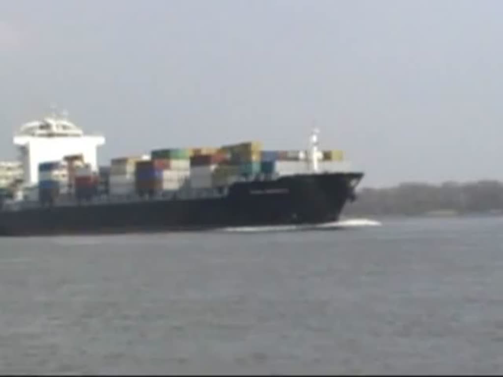 Die CSAV Rupanco passiert auslaufend aus Hamburg das Willkommen Hft in Schulau Wedel am 14.04.12 IMO-Nummer:9346017 Flagge:Liberia Lnge:231.0m Breite:32.0m Baujahr:2008 Bauwerft:Shanghai Shipyard,Shanghai China sie hat Stellpltze fr 3534 TEU.