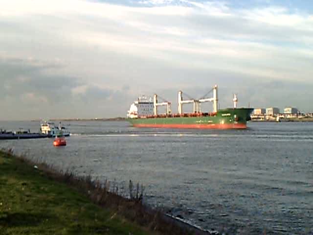 Mandarin,180m lang,24m breit,einlaufend Nieuwe waterweg nach Rotterdam Haven.15.11 2008