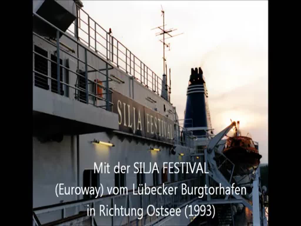 Mit der SILJA FESTIVAL (Silja Line Euroway) vom Lübecker Burgtorkai in Richtung Lübeck-Travemünde. Die Herrenbrücke war zu dieser Zeit (September 1993) noch in Betrieb. Unvergessen die Flender-Werft und das Hochofenwerk; auch sie sind nicht mehr existent.
SILJA LINE EUROWAY hat den Linienverkehr von/bis Lübeck im März 1994 eingestellt.
So ist dieser kleine Film nun ein Stück Geschichte.

Musik: Titel 1:
 Silver Blue Light  Kevin MacLeod (incompetech.com)
Licensed under Creative Commons: By Attribution 3.0
http://creativecommons.org/licenses/by/3.0/

Titel 2:
 When The Wind Blows  Kevin MacLeod (incompetech.com)
Licensed under Creative Commons: By Attribution 3.0
http://creativecommons.org/licenses/by/3.0/
