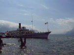Raddampfer  SIMPLON  setzt am 02.08.08 ihre Fahrt von der Anlegestelle von Vevey in Richtung Lausanne fort.