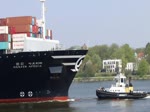  Hanjin Afrika  Einlaufend in den Hamburger Hafen.