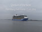 Im Oktober 2014 war die Quantum of the Seas, das drittgrößte Kreuzfahrtschiff der Welt, zu Gast im Hamburger Hafen und lag für Inspektionsarbeiten bei Blohm & Voss im Dock. 
Länge: 348 Meter
Breite: 41 Meter
Tiefgang: 8,5 Meter
Tonnage: 167.800 BRZ
Geschwindigkeit: 22 Knoten
Passagierkapazität: max. 4.180 Gäste
Decks: 18