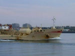 Acquamarina,136m lang 20m breit,einlaufend,NIEUWE Waterweg nach HAFEN ROTTERDAM.10.4.2009